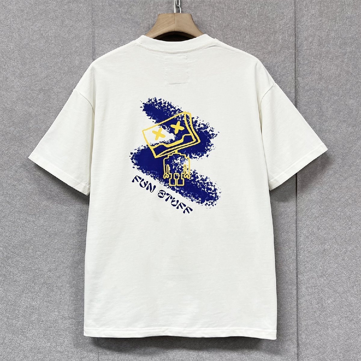 上級･半袖Tシャツ 定価2万◆Emmauela･イタリア･ミラノ発◆上品 吸汗 快適 ロボット 遊び心 手描き風 トップス カジュアル L/48サイズ, Lサイズ, 丸首, その他