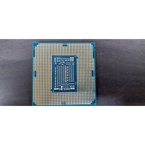 L0423-06 CPU Intel CORE i5-8400 SR3QT 2.80GHZの画像2