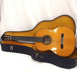 YAMAHA/ヤマハ C-180 日本製 クラシックギター ハードケース付き/170サイズ