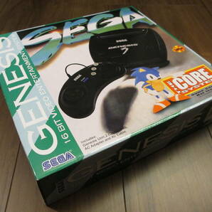 未使用 海外版 MD メガドライブ互換機 Sega Genesis 3 本体 コントローラー ２個 箱説付の画像3