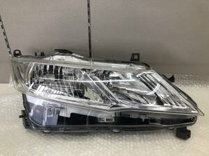 **2404-Nn35 start prompt decision! Nissan original C27 Serena previous term halogen head light headlamp right KOITO 100-23719 lens surface beautiful goods!