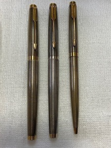 PARKER パーカー万年筆　　シズレ万年筆・ボールペンセット　万年筆シルバー＆金張　ボールペン金張