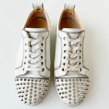 ◆ クリスチャン ルブタン Christian Louboutin スタッズ ローカット スニーカー サイズ41 メンズ ホワイト シューズ 紳士靴_画像2