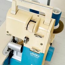 通電OK ◆ ジューキ JUKI オーバー ロックミシン 本体 MO-102S フットペダル付き 手工芸 ハンドクラフト 裁縫 手芸 昭和レトロ_画像2