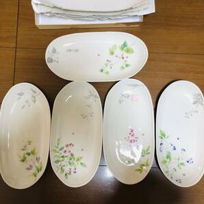 ②★贈答品まとめて7箱★未使用★食器 茶器 木箱 九谷焼 調理家電 フライヤー シルバートレー 盛皿 お皿 他 オードブル フルーツ の画像8