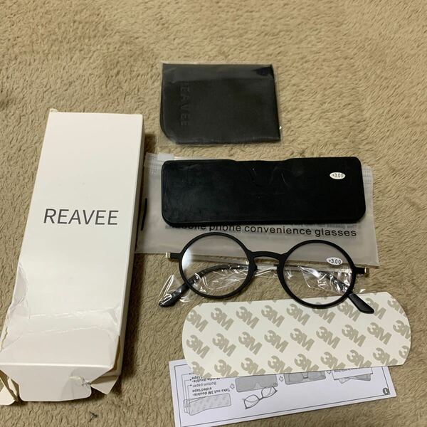 604t2007☆ REAVEE] 超薄型レンズ 老眼鏡 携帯用 ケース付け コンパクト ポケットに収納 軽量 男女兼用 おしゃれ 度数 「+1.0~+3.5」