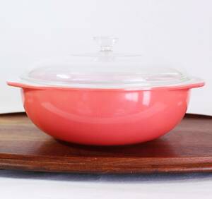 【送料無料】■ オールドパイレックス パイレックス Pyrex フラミンゴピンク ピンク 取っ手付き蓋付 キャセロール アメリカ製 大サイズ ①