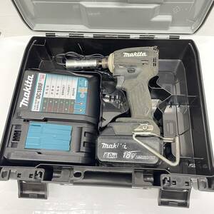 送料無料h48079 makita マキタ 充電式 インパクトドライバ TD172DRGX バッテリーx1 急速充電器x1 ケース付