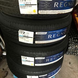 ブリヂストン レグノ GRVⅡ GRV2 205/60R16 205/60-16 新品 低燃費 長持ち ミニバン用 タイヤ 4本 税込み 即納 送料無料 ノア、ヴォクシーの画像1