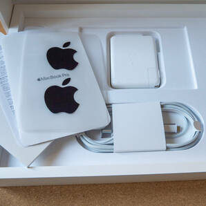 【美品 付属品元箱一式】Apple MacBook Pro 16インチ M1 Proチップ（10コアCPU/16コアGPU） 512GB SSD シルバー の画像2