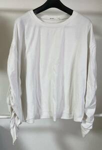  Nico and nikoand... crew neck T-shirt comb . comb . sleeve long sleeve long T tops white M