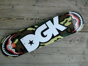 訳アリ44【DGK 】PILOT サイズ 7.75×31.5 スケートボード デッキ