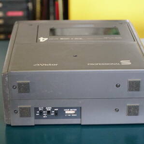 Victor BR-S405 ジャンク！S-VHSデッキ ポータブルタイプ VHS業務機の画像3