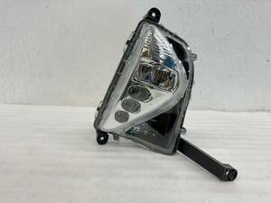 6A1 プリウス ZVW50 前期 純正 LED フォグランプ 右 KOITO 47-83