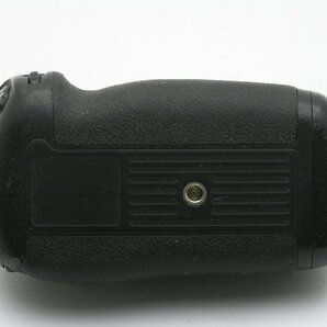 ★ハローカメラ★0166 Nikon D7100用 Battery grip MADE IN CHINA 難有 動作品 現状 1円スタート 即決有りの画像7