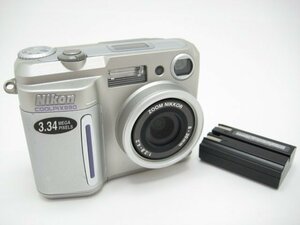 ★ハローカメラ★0268 Nikon COOLPIX 880/光学3xズーム (334万画素)【本体とバッテリーのみ】CFカート仕様 動作品 1円スタート 即決有り