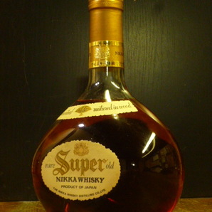 特級「スーパー ニッカ」42年以上昔・1970年代流通のボトルか 鶴印 NIKKA Super RARE OLD 760ml 43度 従価 東1476 SUPER NIKKA-0404-Bの画像9