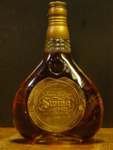 「Swing」ジョニーウォーカー 1970年代~流通 金属スクリュー栓 86.8PROOF 4/5QUART表記 Johnnie Walker スウィング Swing-0404-A 