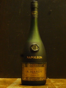 「A.HARDY」NAPLEON Grande Fine Cognac 25年以上熟成原酒・グランド・シャンパーニュ規格 ハーディー旧ボトル 700ML A.HARDY・N-0421-Aag