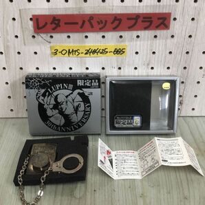 3-◇ZIPPO ジッポ ライター 限定品 ルパン三世 30th ANNIVERSARY 30周年記念 手錠タイプ LIMITED No.17547 サビ汚れ有 石がなく回りませんの画像1