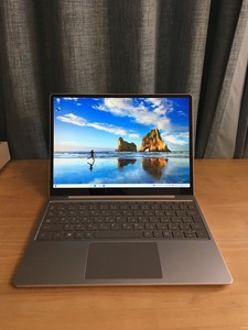 マイクロソフト Microsoft Surface Laptop Go 10th Gen intel Corei5-1035G1