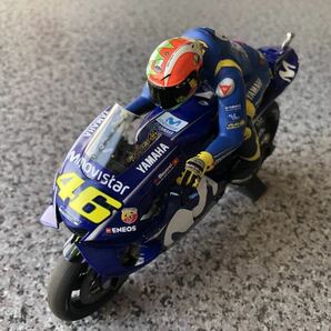 【中古】ミニチャンプス 1/12 モビスターヤマハ YZR M-1 2018 ロッシの画像4