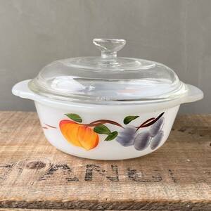 【USA vintage】Fire king Gay Fad Fruits Casserole ファイヤーキング　ゲイファド　キャセロール　蓋付き　アメリカ　ビンテージ