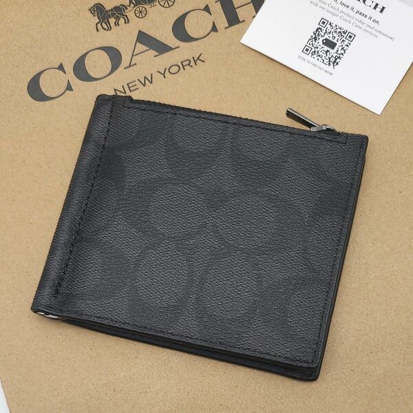 新作　COACH　マネークリップ　折り財布　新品