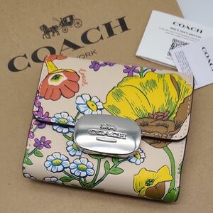 新作　COACH　折り財布　エライザ スモール ウォレット・フローラル