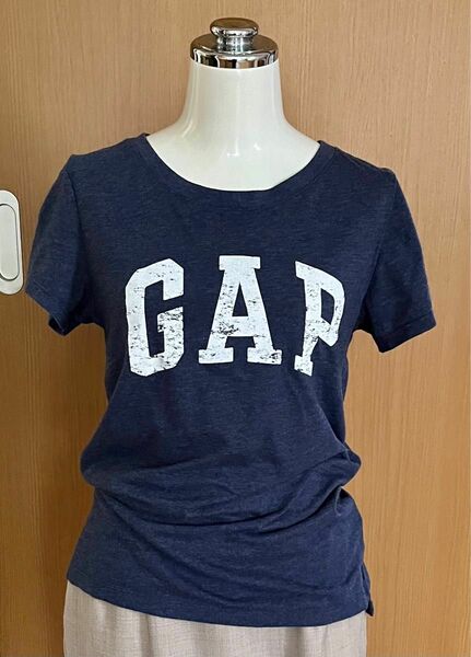 GAP ギャップ レディース Tシャツ 半袖　XS