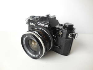 キヤノン　CANON AE-1(黒ボディ）　単焦点レンズ付き