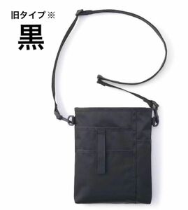 無印良品　MUJI　ペン差し付き　撥水　ショルダーバッグ　黒　縦22×横18×マチ2cm　廃盤品　旧タイプ　送料込みの価格です！