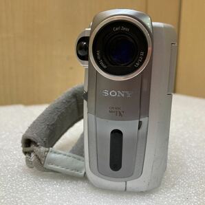 HY1131 SONY DCR-PC109 MiniDVデジタルビデオカメラ 通電OK バッテリーNG 現状品 0424の画像5