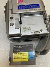 HY1131 SONY DCR-PC109 MiniDVデジタルビデオカメラ　通電OK バッテリーNG 現状品　0424_画像10