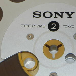 SONY R-7MB  メタルオープンリール7号テープ（未使用品・元箱入り）と空リール の 2本セットの画像4