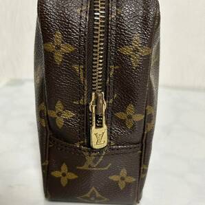 LOUIS VUITTON ルイヴィトン セカンドバッグ モノグラム トゥルース・トワレット23 M47524の画像3