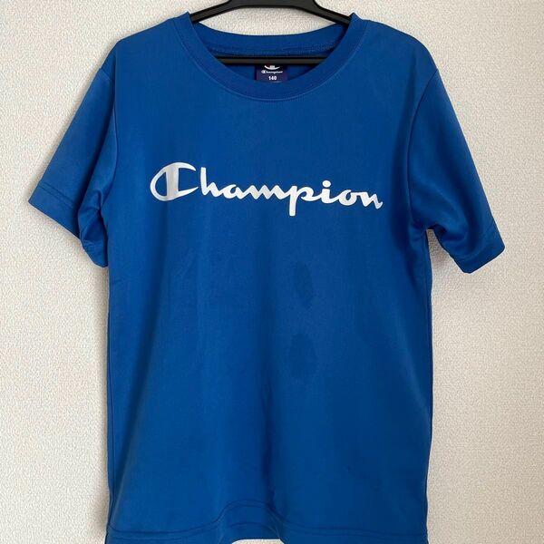 140 チャンピオンTシャツ　ブルー 半袖Tシャツ Tシャツ