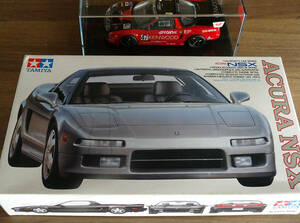 タミヤ　1/24　ホンダ　ACURA・NSX！