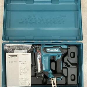 ★未使用★Makita マキタ 充電式 タッカ ST421DZK J線 4mm 18V 本体＋ケースの画像2