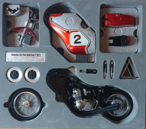 タミヤ/TAMIYA コレクターズクラブスペシャル 1/6 ホンダ CB750 レーシング セミアッセンブルモデル Honda CB750 RACING_画像2