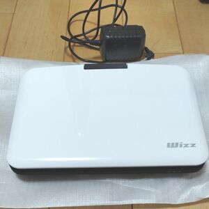 未使用ジャンク品 ポータブルDVDプレーヤーWizz DV-PW920