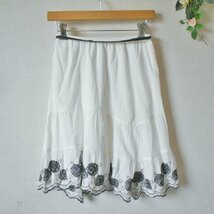 レストローズ LEST ROSE スカート レディース 2 刺繍 裾変形 春 夏_画像6