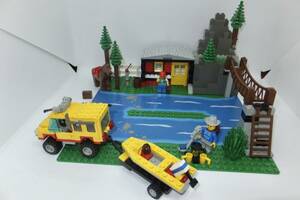 LEGO #6552 mountain lodge Rocky River Retreat City series Old Lego 