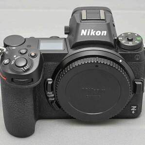 送料無料 ★ Nikon Z6 ボディー 中古美品 ★ 純正予備バッテリー１個付きの画像4