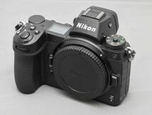 送料無料 ★ Nikon Z6 ボディー 中古美品　★　純正予備バッテリー１個付き_画像2