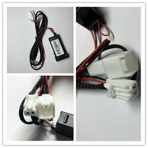 送料無料 電圧表示 トヨタ専用カプラー Aタイプ USBポート カプラーオン 急速充電 3.0×2ポート LED発光 アイスブルーの画像2