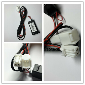 送料無料 電圧表示 トヨタ専用カプラー Aタイプ USBポート カプラーオン 急速充電 3.0×2ポート LED発光 赤556の画像2