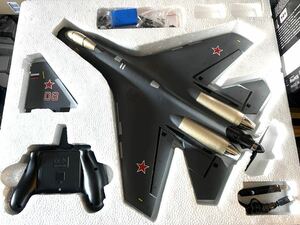  high-end brushless motor specification SU-35 Flighter 4CH radio-controller RC airplane fighter (aircraft) LED light the back side flight QF009pro Gyro 3D/6G 7.4V battery 