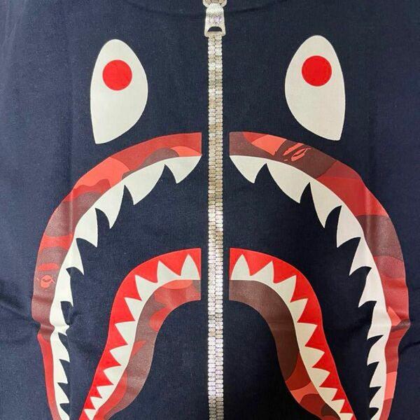 APE COLOR CAMO WGM SHARK TEE