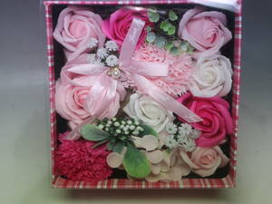  pink rose preserved flower box 